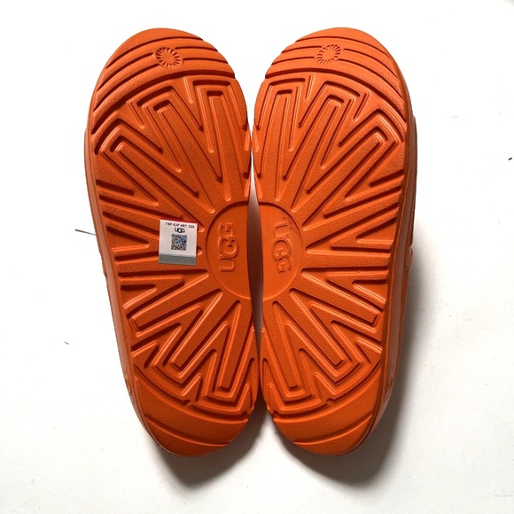 NWOB UGG Men Wilcox Slide EVA Rubber 1108042 Sandal Orange Pool Beach main image 9